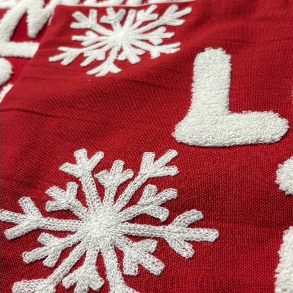 3 SAFAVIEH Boucle Snowflake Let it Snow 18 x18 Red Festive Holiday Pillow Covers